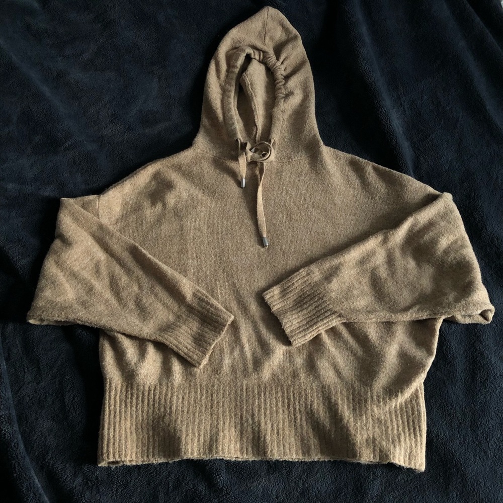 H&M Sweater